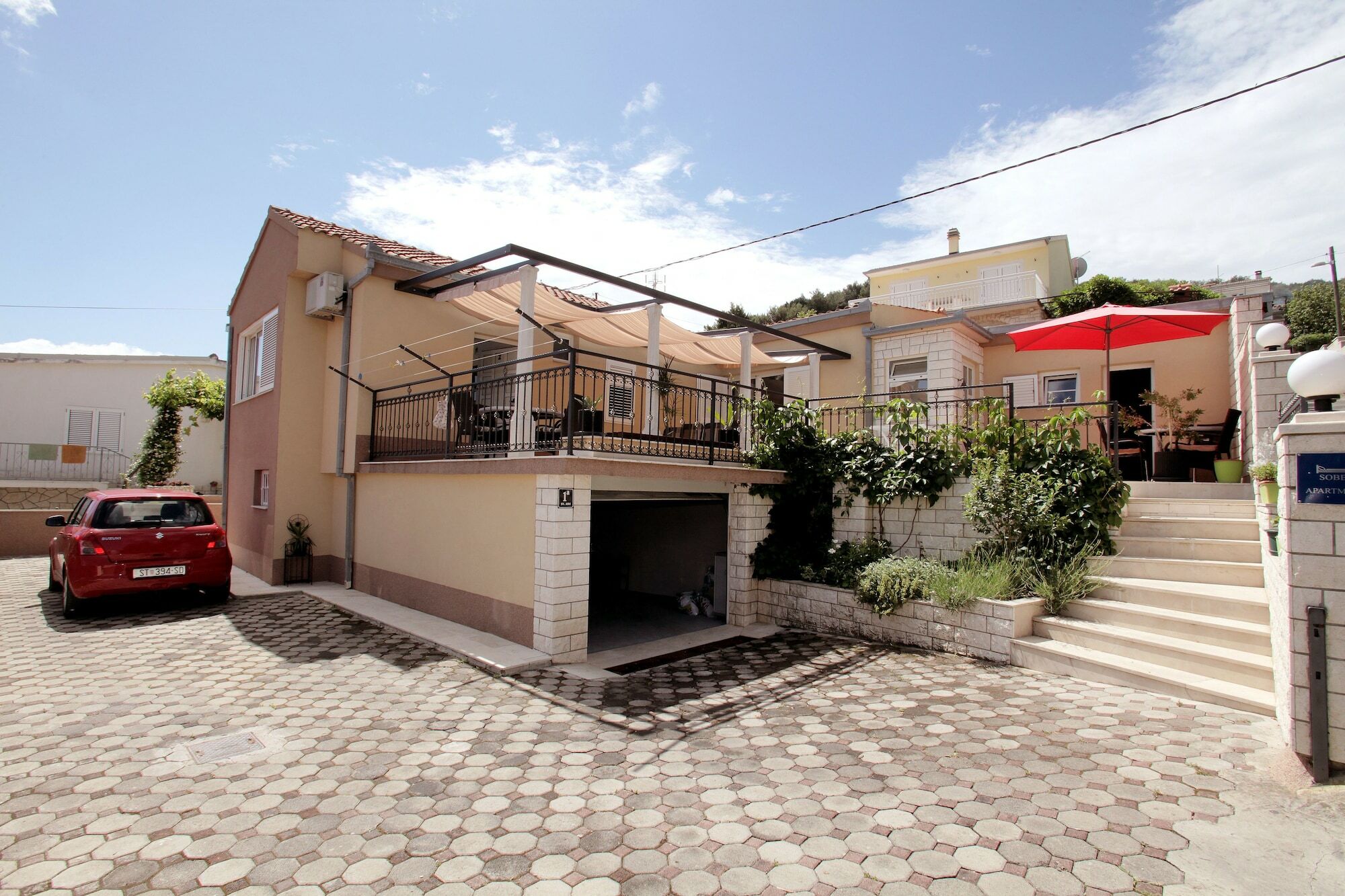 Apartments Viki Трогір Екстер'єр фото