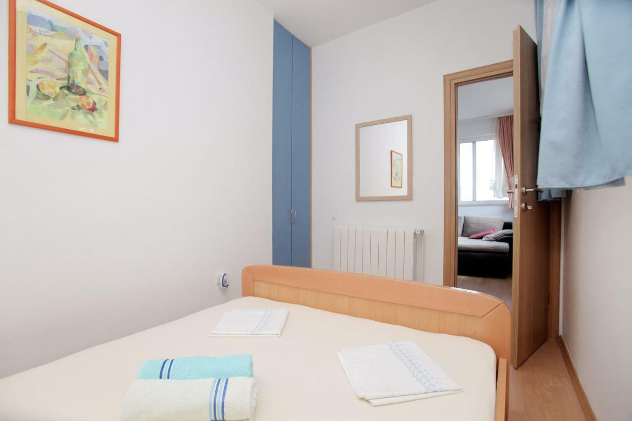 Apartments Viki Трогір Екстер'єр фото
